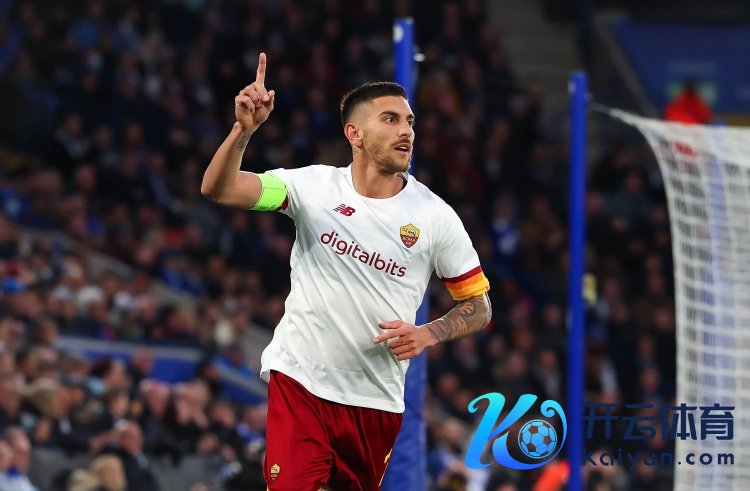 米体：那不勒斯专诚冬窗引进达尼洛和佩莱格里尼，将保捏密切柔软